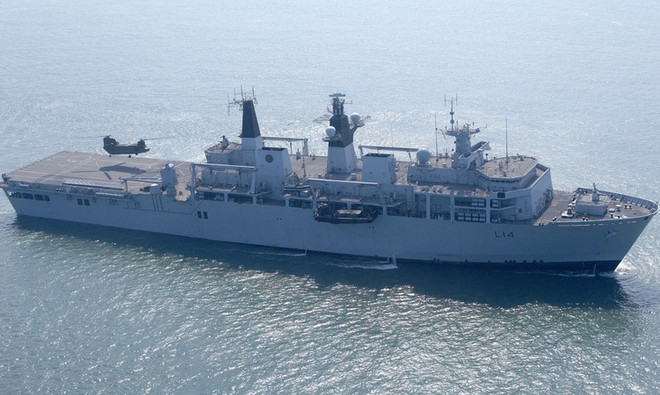 Hải quân Anh hợp tác cùng các đơn vị Lực lượng Phòng vệ Nhật Bản ảnh 1