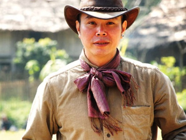 Đạo diễn Bùi Tuấn Dũng: “Ngựa chiến không màng.. cỏ gai" ảnh 1