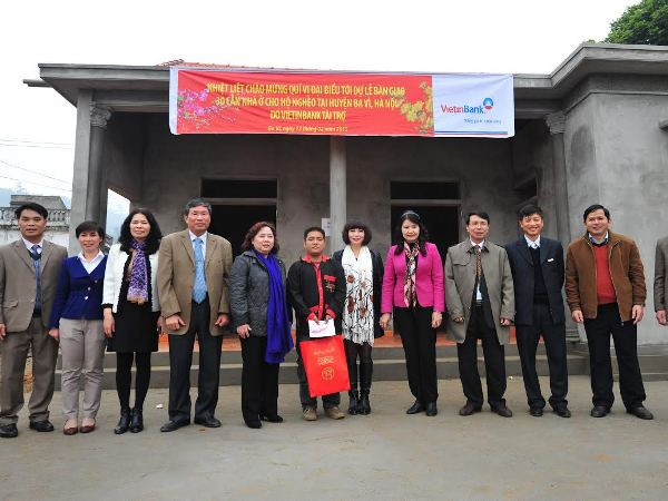 30 hộ nghèo ở xã Ba Vì đã có nhà mới đón Tết Nguyên đán ảnh 1