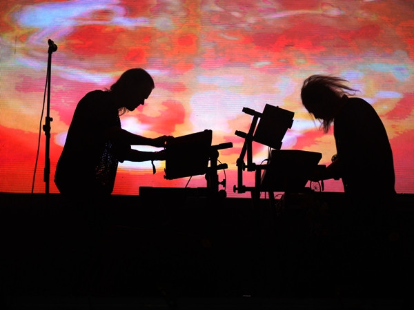 Monsoon: Ấn tượng thuộc về Save Us, Mỹ Linh “cũ” so với kỳ vọng ảnh 5