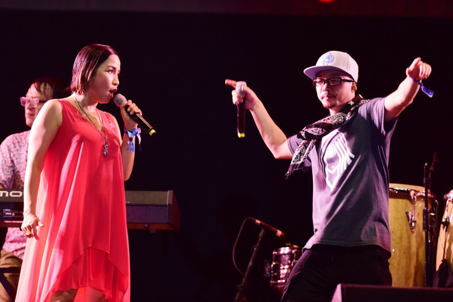 [Photo] Mỹ Linh tung tẩy "tua lại" kỷ niệm trên sân khấu Monsoon ảnh 7