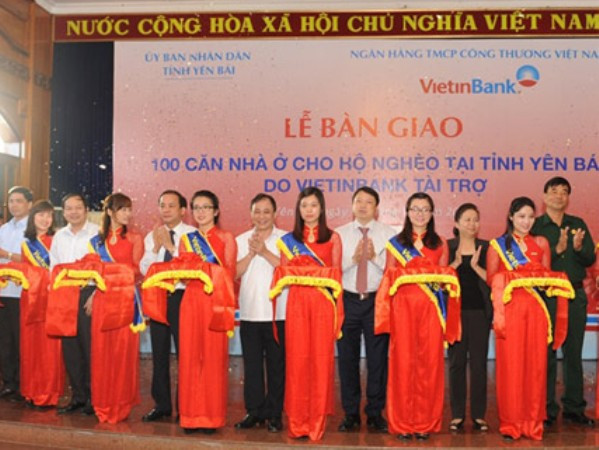 VietinBank bàn giao 100 căn nhà cho các hộ gia đình tại Yên Bái ảnh 1