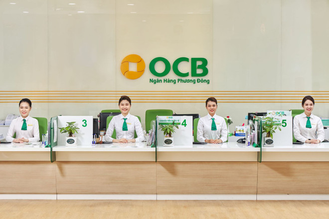 Giao dịch tại OCB. (Ảnh: Vietnam+) Mảng kinh doanh cốt lõi của ngân hàng OCB tăng trưởng khả quan ảnh 1