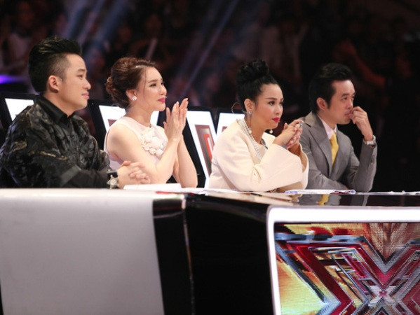 "Nhân tố bí ẩn": Giám khảo chú ý vũ đạo, vô tâm với thí sinh? ảnh 1