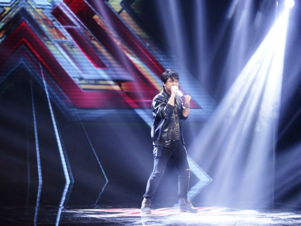 "Nhân tố bí ẩn": Giám khảo chú ý vũ đạo, vô tâm với thí sinh? ảnh 4