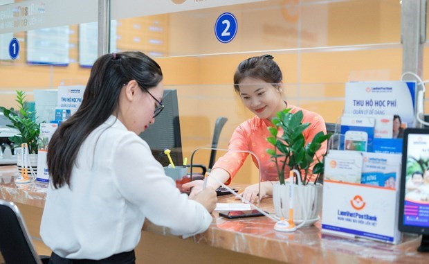 LPBank chào bán thêm hơn 3.200 tỷ đồng trái phiếu ra công chúng ảnh 1