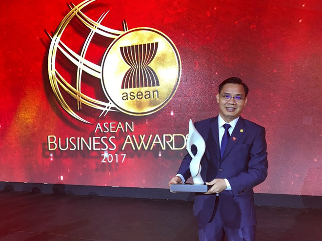 SeABank bất ngờ có Tổng giám đốc mới do người cũ từ nhiệm ảnh 1