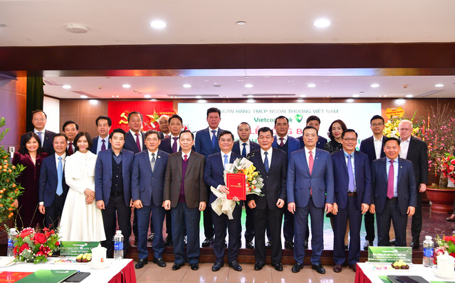 Vietcombank 60 năm: Thắp sáng niềm tin, vươn ra biển lớn ảnh 3