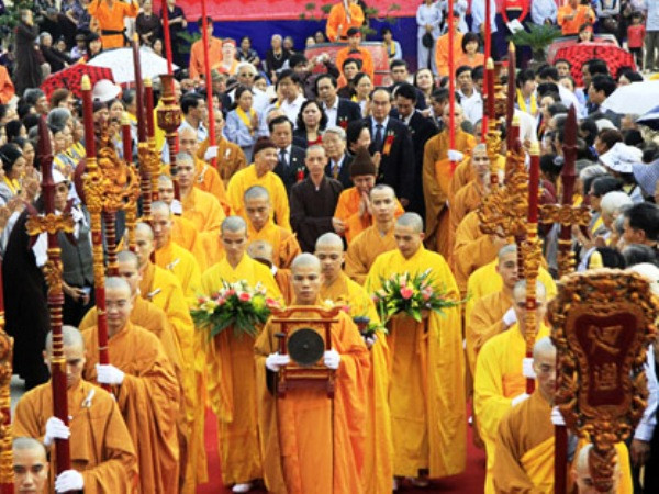 Ra mắt phim “Phật giáo Việt Nam đồng hành cùng dân tộc" ảnh 1