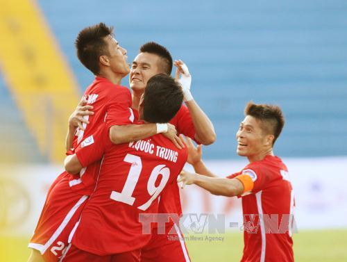 Vòng 13 V-League 2015: Becamex Bình Dương vô địch lượt đi ảnh 2