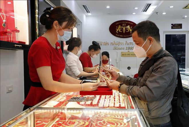 So với đầu tuần, thương hiệu vàng SJC mất 800.000 đồng mỗi lượng ảnh 1