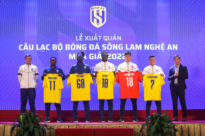 Câu lạc bộ Sông Lam Nghệ An đặt mục tiêu vào tốp 3 tại V-League 2022 ảnh 1