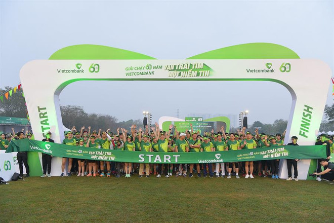 Vietcombank ra mắt quỹ hỗ trợ học sinh nghèo và phát động giải chạy ảnh 2