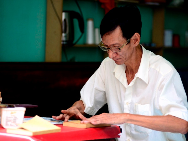 Phát hiện thêm nhiều nghệ nhân gìn giữ những “hạt ngọc” truyền thống ảnh 3