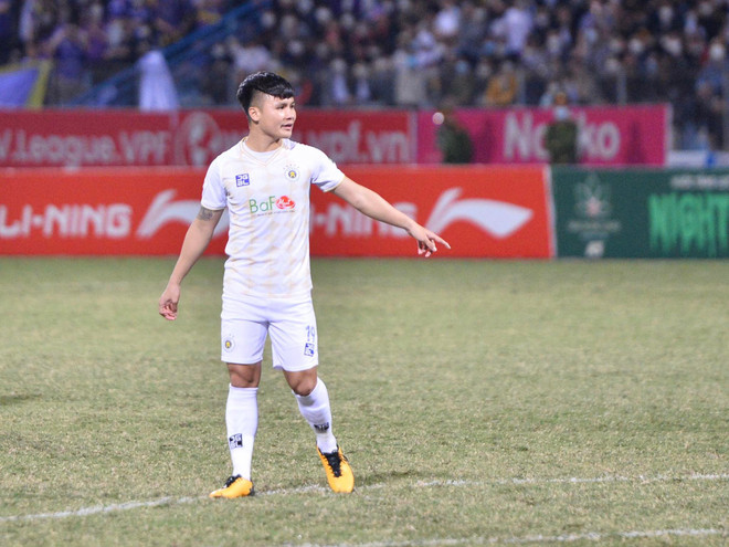 Quang Hải nghẹn ngào chia sẻ sau trận đấu cuối cùng cho Hà Nội FC ảnh 1