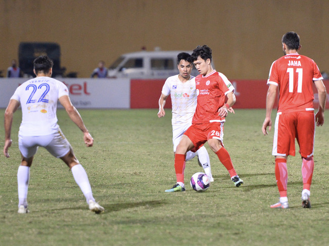 Quang Hải nghẹn ngào chia sẻ sau trận đấu cuối cùng cho Hà Nội FC ảnh 7