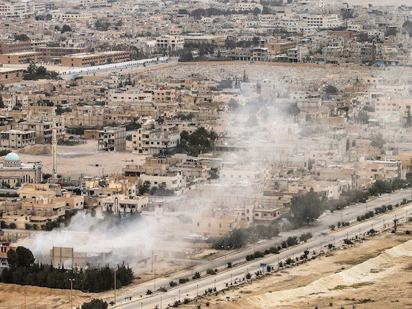 Syria thông báo Mỹ sử dụng vũ khí cấm trên chiến trường ảnh 1