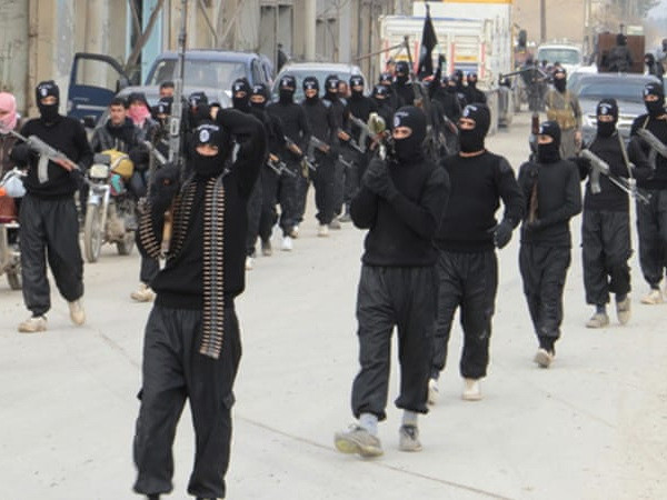 IS bắt cóc hàng trăm người trong một trại tạm trú ở Đông Syria ảnh 1