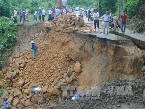 Công điện Hỏa tốc chỉ đạo khắc phục hậu quả cơn bão số 1 ảnh 1