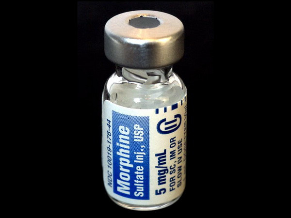 Gần 72.000 người Mỹ tử vong năm 2017 do lạm dụng thuốc giảm đau ảnh 1