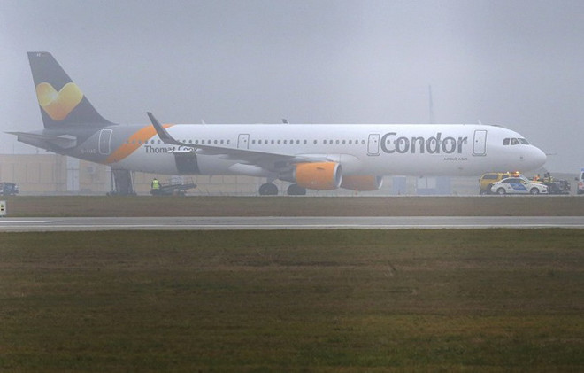 Thông tin đe dọa đánh bom máy bay của Đức là giả ảnh 1