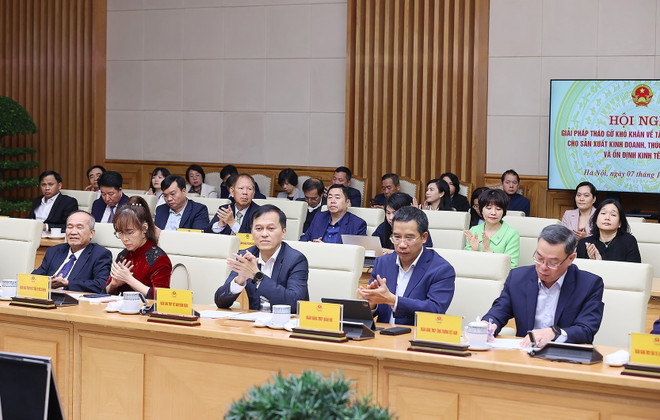 vna-potal-thu-tuong-chu-tri-hoi-nghi-giai-phap-thao-go-kho-khan-ve-tang-truong-tin-dung-7117452-1-9768.jpg