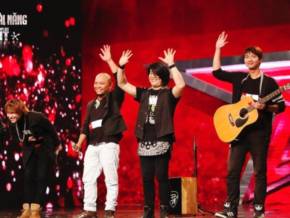 Vietnam’s Got Talent : "Mê” hai mẹ con cô giáo, Huy Tuấn bấm… nút vàng ảnh 3