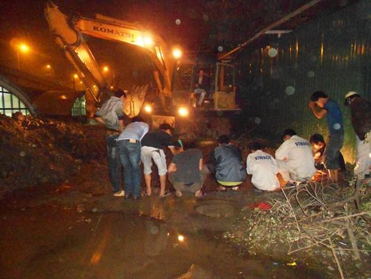 Đón Tết với những con van, giữ nước sạch cho Thủ đô ảnh 2