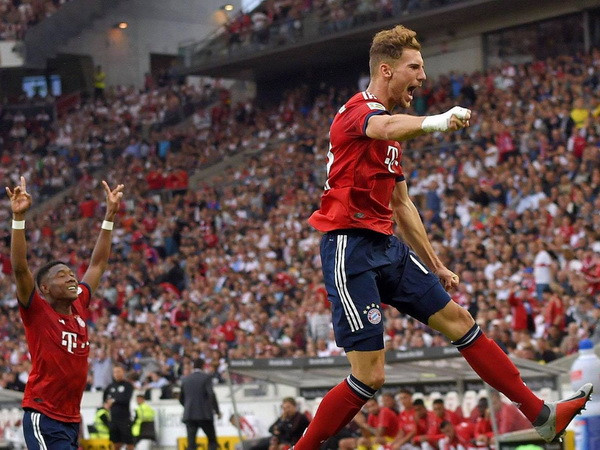 Thắng Vfb Stuttgard, Bayern xác lập hàng loạt các kỷ lục Bundesliga ảnh 1