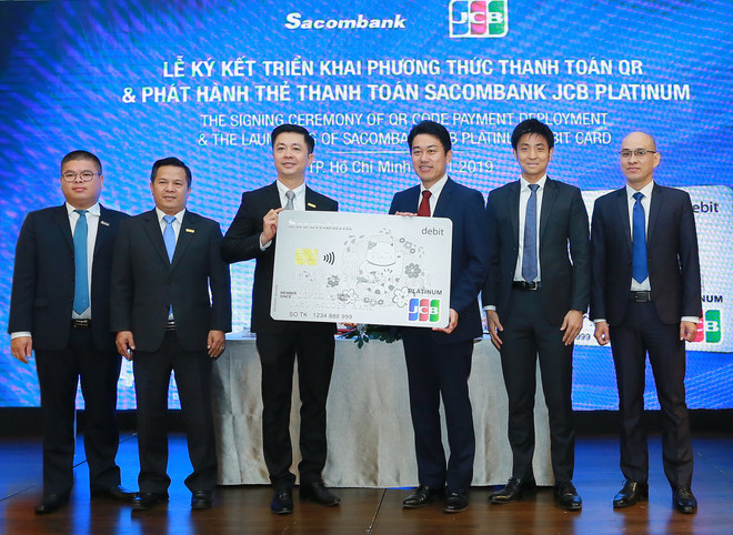 Ngân hàng đầu tiên ký với tổ chức thẻ Nhật Bản thanh toán bằng mã QR ảnh 2