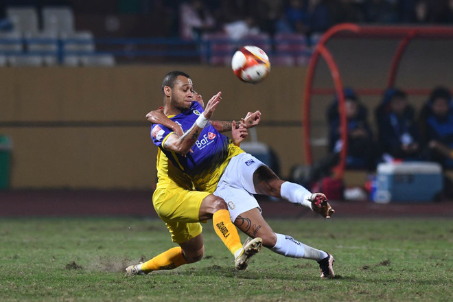 Hòa Thanh Hóa 0-0, Hà Nội FC có nguy cơ bị Nam Định vượt mặt ảnh 1