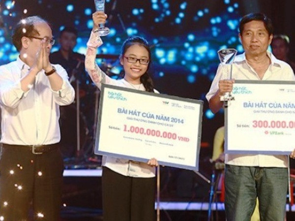 "Quê em mùa nước lũ" giành giải Bài hát yêu thích của năm 2014 ảnh 1