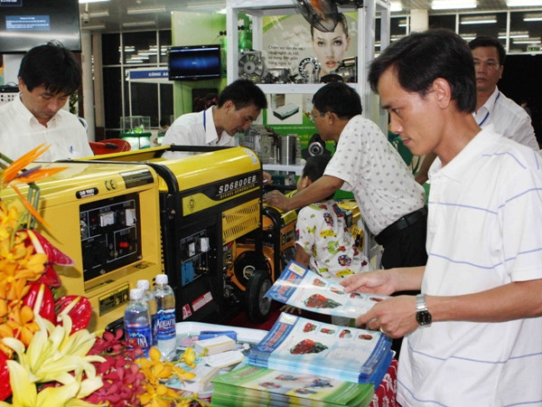 Ủy ban Giám sát Tài chính dự báo kinh tế tăng trưởng 5,8% năm 2014 ảnh 1