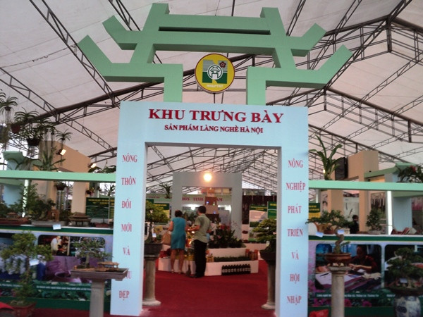 Hội chợ làng nghề Việt Nam: Phong phú sản vật ba miền ảnh 4