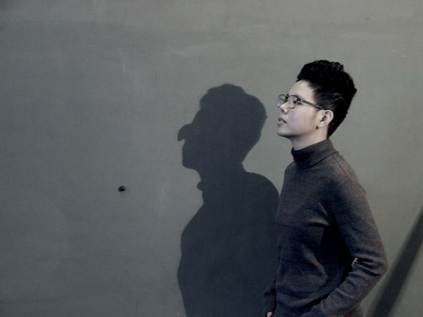 “Dưới trướng” Huy Tuấn, Cát Tường trở lại... nữ tính với “Yêu xa" ảnh 2