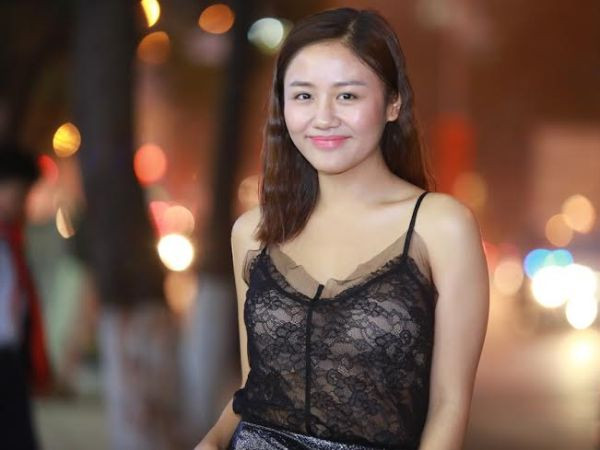 Văn Mai Hương tái hợp Nguyễn Đức Cường qua MV “Sống không đợi chờ” ảnh 1