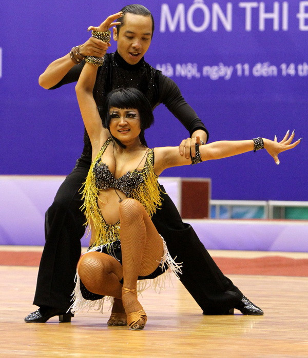 Hà Nội giành vị trí nhất toàn đoàn môn khiêu vũ thể thao ảnh 1