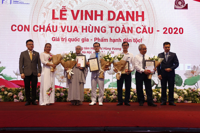 Xúc động chương trình Vinh danh con cháu vua Hùng toàn cầu 2020 ảnh 6