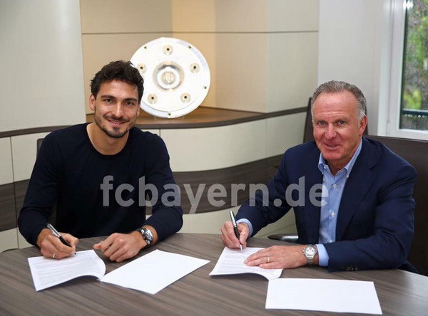 Bayern: Mario Götze muốn ở lại, Hummels chính thức ký hợp đồng mới ảnh 2