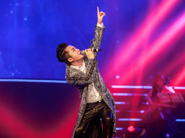 Tùng Dương, Bằng Kiều chinh phục gần 4 nghìn phụ nữ trong đêm “Son” ảnh 3