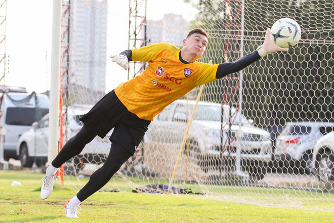 Đặng Văn Lâm nên chọn Cerezo Osaka, Sporting Braga hay Dynamo Moskva? ảnh 2