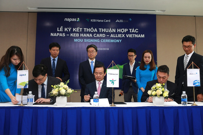 NAPAS và đối tác 'bắt tay' phát triển mạng lưới POS dùng chung ảnh 1