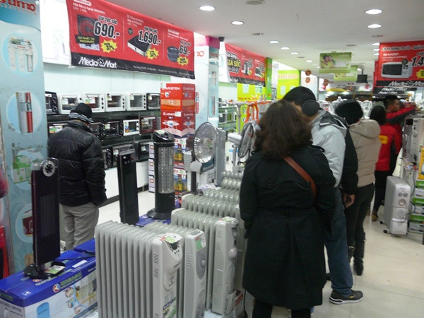 Tốp 5 dòng sản phẩm máy sưởi ấm bán chạy nhất trong tháng 12 ảnh 1