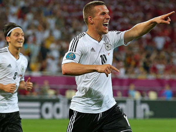 "Tschö, Poldi!” - Tạm biệt Hoàng tử của Die Mannschaft ảnh 6