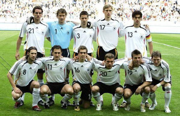  "Tschö, Poldi!” - Tạm biệt Hoàng tử của Die Mannschaft ảnh 4