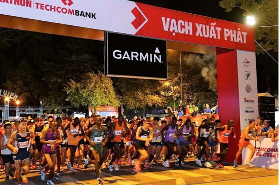 Điều gì làm nên sức nóng của giải Marathon quốc tế Techcombank 2018? ảnh 1