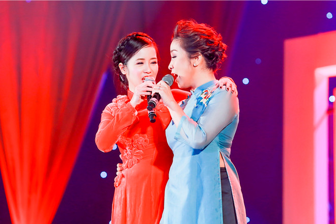 [Photo] 4 Diva làng nhạc Việt hát lần đầu tiên ở Hà Nội ảnh 3