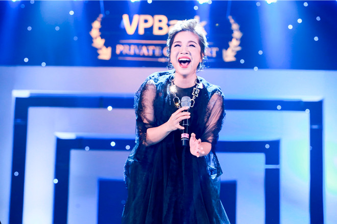 [Photo] 4 Diva làng nhạc Việt hát lần đầu tiên ở Hà Nội ảnh 7