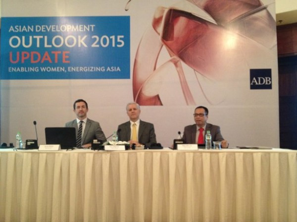 ADB: Tốc độ tăng trưởng kinh tế Việt Nam vượt mức kỳ vọng ảnh 1