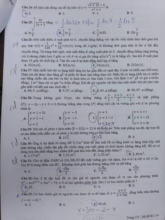 Đề thi chính thức môn Toán Kỳ thi trung học phổ thông quốc gia ảnh 3